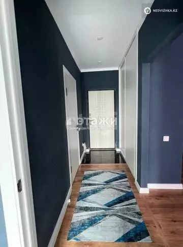 2-комнатная квартира, этаж 9 из 9, 39 м²