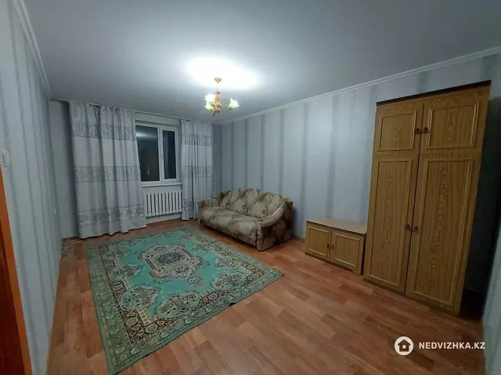 37 м², 1-комнатная квартира, этаж 4 из 5, 37 м², на длительный срок, изображение - 1