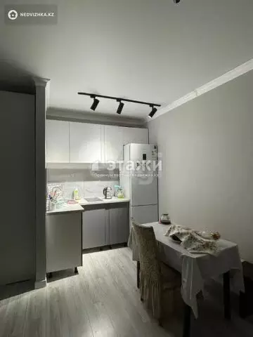 1-комнатная квартира, этаж 7 из 9, 38 м²