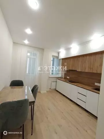 1-комнатная квартира, этаж 13 из 14, 47 м²