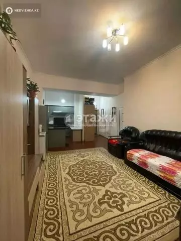 2-комнатная квартира, этаж 2 из 5, 58 м²