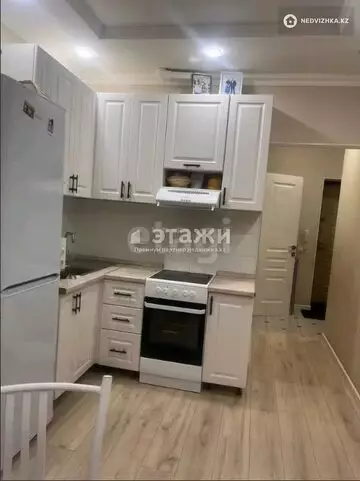 2-комнатная квартира, этаж 1 из 8, 48 м²