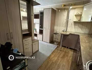 1-комнатная квартира, этаж 3 из 5, 18 м²