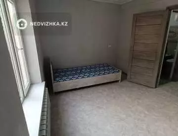 2-комнатная квартира, этаж 2 из 5, 48 м², на длительный срок