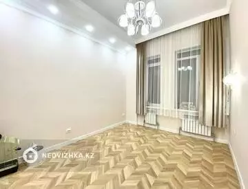 3-комнатная квартира, этаж 2 из 3, 84 м²