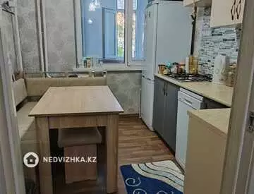 2-комнатная квартира, этаж 3 из 10, 46 м²