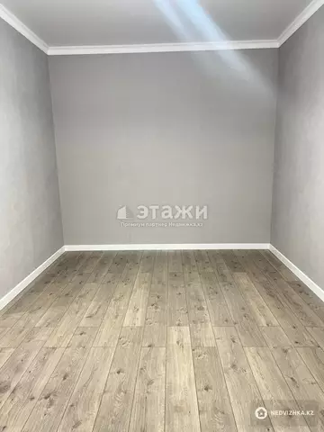 2-комнатная квартира, этаж 4 из 10, 56 м²