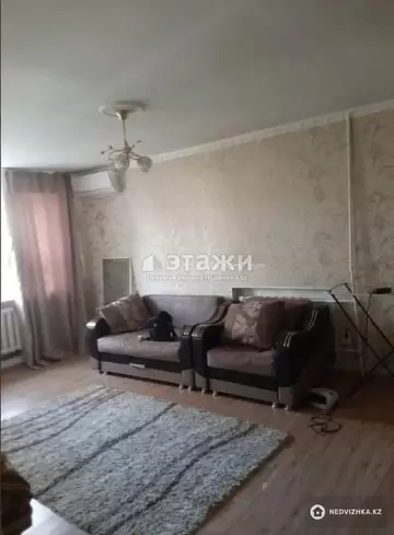 1-комнатная квартира, этаж 3 из 5, 32 м²