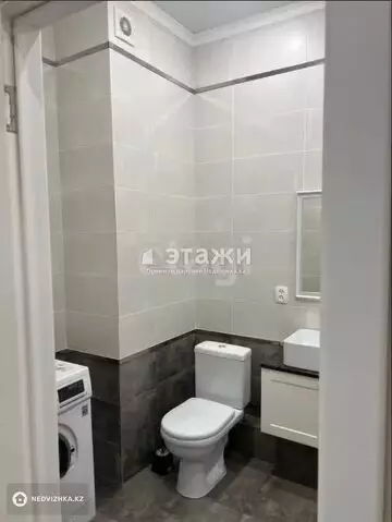 2-комнатная квартира, этаж 9 из 10, 53 м²