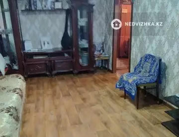 2-комнатная квартира, этаж 2 из 5, 52 м²