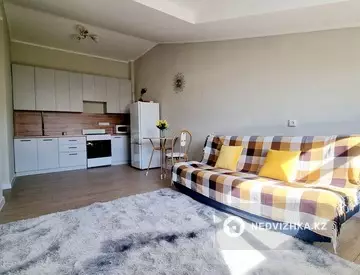 2-комнатная квартира, этаж 6 из 6, 42 м²