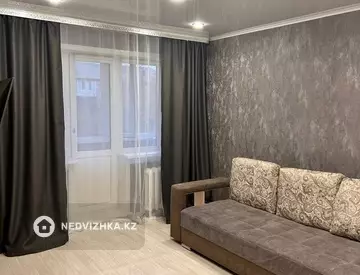 3-комнатная квартира, этаж 4 из 3, 59 м²