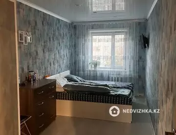 3-комнатная квартира, этаж 4 из 3, 59 м²