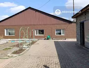 4-комнатный дом, 5 соток, 142 м²