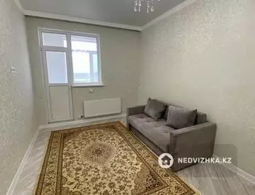 1-комнатная квартира, этаж 9 из 9, 42 м²