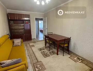 2-комнатная квартира, этаж 4 из 5, 53 м²