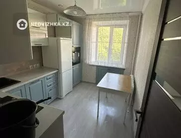 3-комнатная квартира, этаж 4 из 5, 67 м²