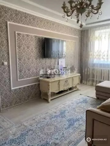 3-комнатная квартира, этаж 11 из 12, 69 м²