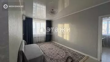 2-комнатная квартира, этаж 8 из 8, 50 м²