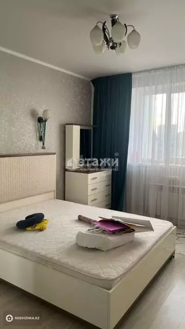 2-комнатная квартира, этаж 8 из 8, 50 м²