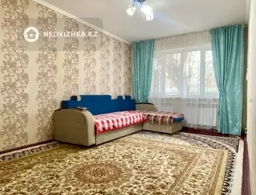 2-комнатная квартира, этаж 1 из 5, 44 м²