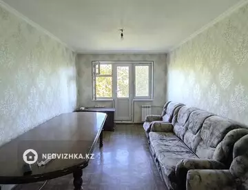 3-комнатная квартира, этаж 4 из 5, 57 м²