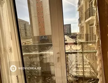 3-комнатная квартира, этаж 2 из 9, 78 м²