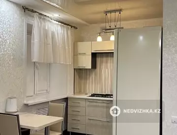 1-комнатная квартира, этаж 3 из 5, 35 м², посуточно