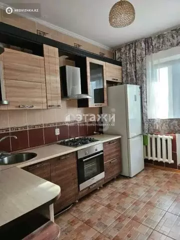 1-комнатная квартира, этаж 3 из 9, 42 м²