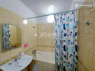 2-комнатная квартира, этаж 9 из 9, 42 м²