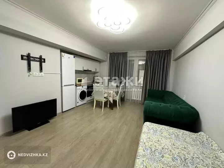 40 м², 2-комнатная квартира, этаж 2 из 5, 40 м², на длительный срок, изображение - 1