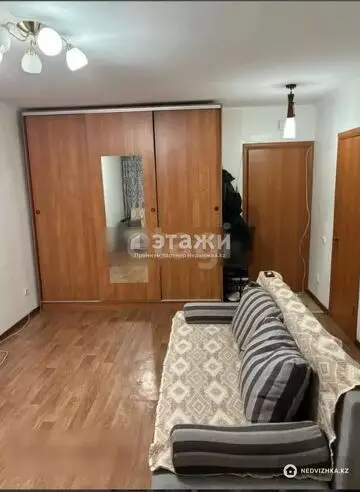 1-комнатная квартира, этаж 4 из 5, 29 м²