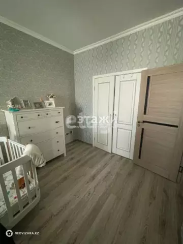 3-комнатная квартира, этаж 10 из 16, 91 м²