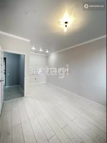 1-комнатная квартира, этаж 8 из 10, 39 м²