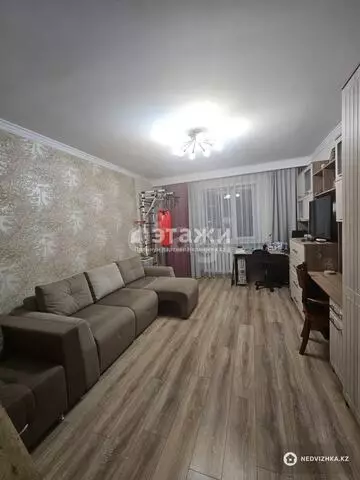 3-комнатная квартира, этаж 6 из 7, 100 м²