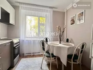 3-комнатная квартира, этаж 2 из 5, 60 м²