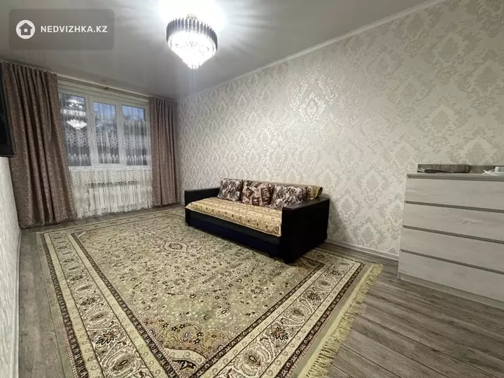 40 м², 1-комнатная квартира, этаж 2 из 12, 40 м², на длительный срок, изображение - 1