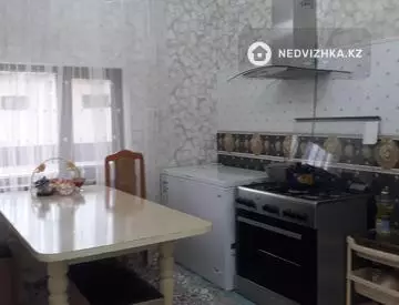 6-комнатный дом, 9 соток, 180 м²