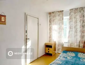 2-комнатная квартира, этаж 3 из 3, 46 м²