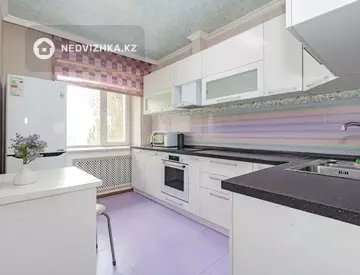 90 м², 3-комнатная квартира, этаж 3 из 10, 90 м², посуточно, изображение - 10