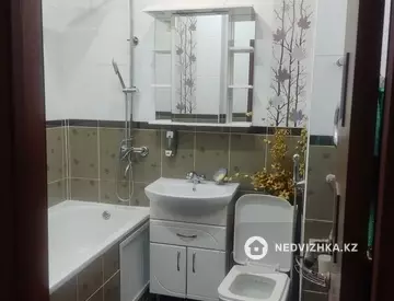 3-комнатная квартира, этаж 3 из 5, 82 м²