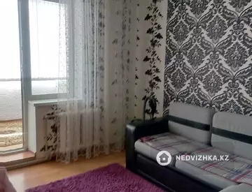 3-комнатная квартира, этаж 3 из 5, 82 м²