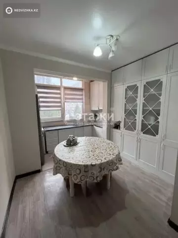 64 м², 2-комнатная квартира, этаж 2 из 9, 64 м², изображение - 12