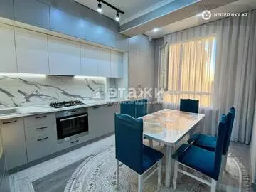 2-комнатная квартира, этаж 2 из 3, 65 м², на длительный срок