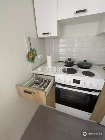 2-комнатная квартира, этаж 7 из 12, 51 м², на длительный срок