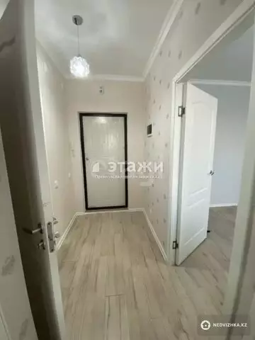 1-комнатная квартира, этаж 16 из 16, 36 м²