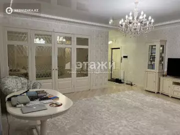 3-комнатная квартира, этаж 10 из 15, 111 м²