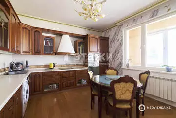 3-комнатная квартира, этаж 13 из 13, 128 м²