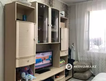 2-комнатная квартира, этаж 17 из 18, 50 м²