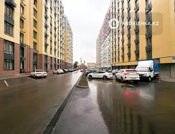 1-комнатная квартира, этаж 4 из 12, 41 м²